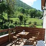 Ithaque Apartman *