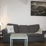 Apartman Ithaque *